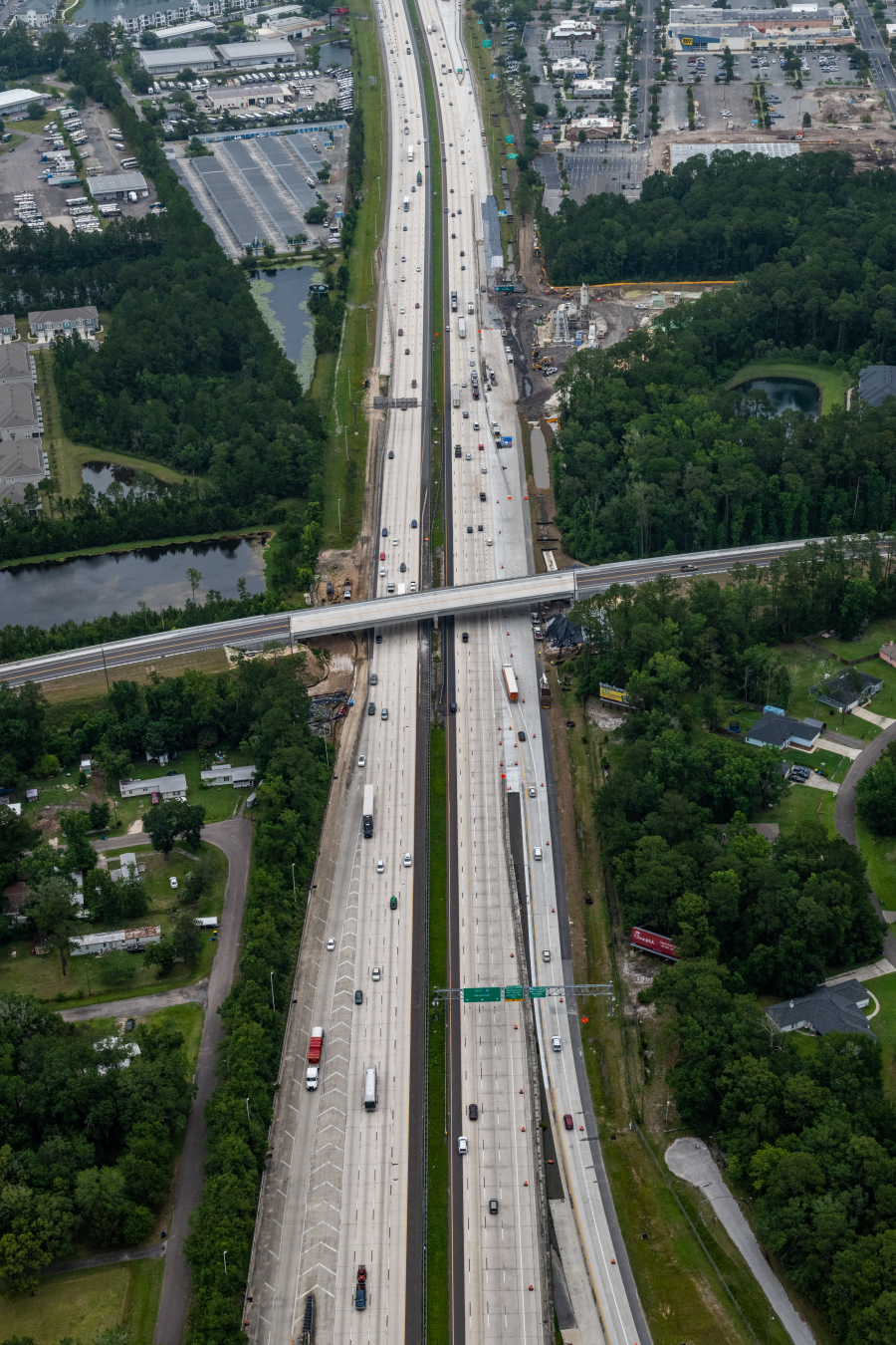 I-95 ON AND OFF RAMPS WITH 1-295 AND COLE ROAD OVERPASS